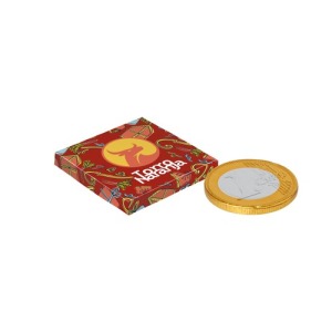 Petite boîte avec la pièce de chocolat