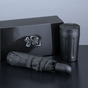 Set mug isolant et parapluie