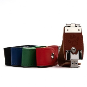 Clé USB publicitaire avec languette en cuir synthétique