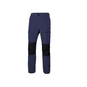 Fermeture à bouton avec braguette zippée. Coupe slim. Ceinture élastiquée sur les côtés.