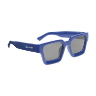 Lunettes de soleil au design rétro saisissant