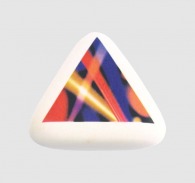 Gomme triangulaire