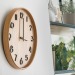 Horloge murale en bois, horloge et pendule murale publicitaire