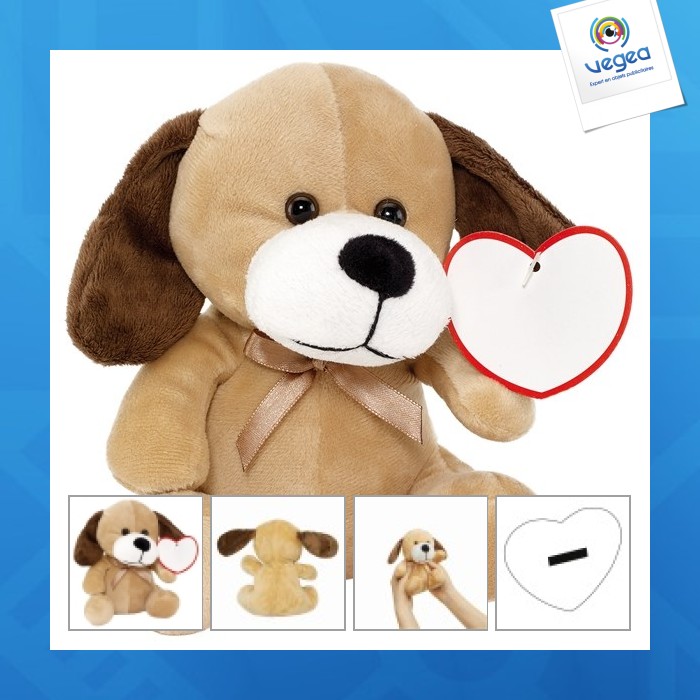 Chien en peluche