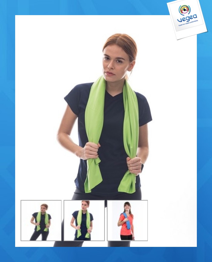 Serviette micro-fibre avec logo 80x130cm - sua pool