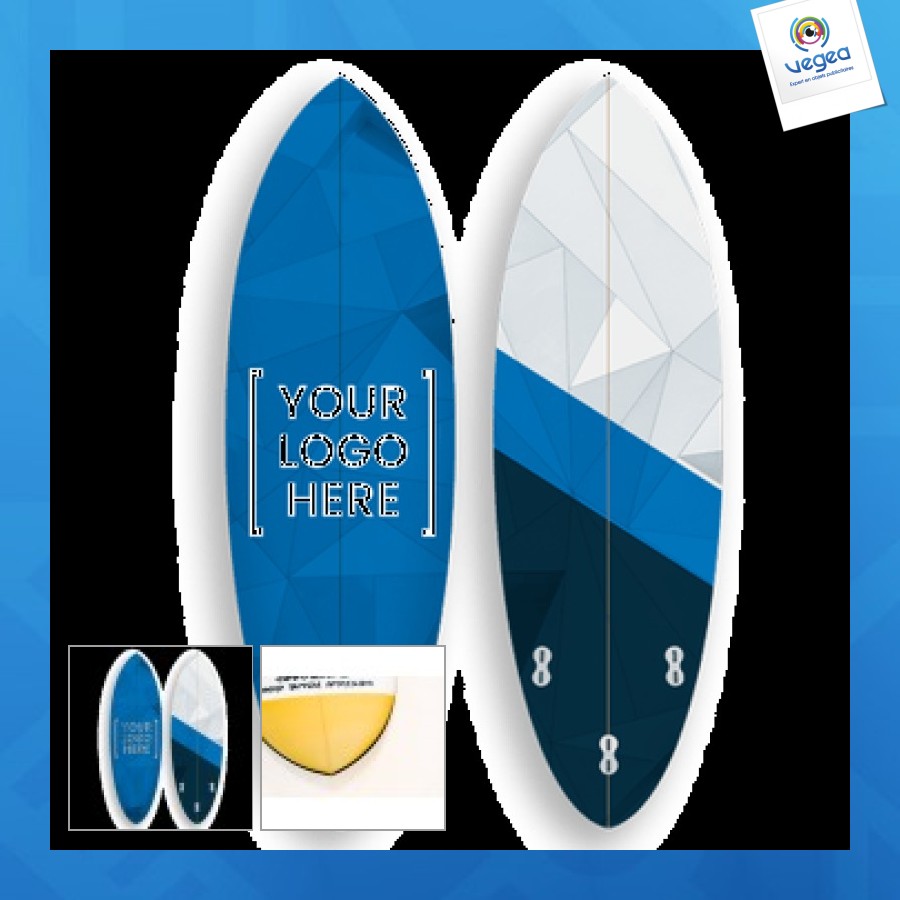 Planche de surf avec logo