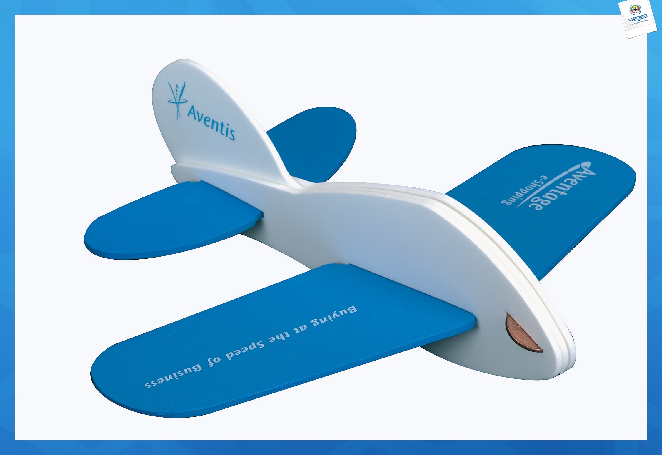 Petit avion en mousse personnalisé